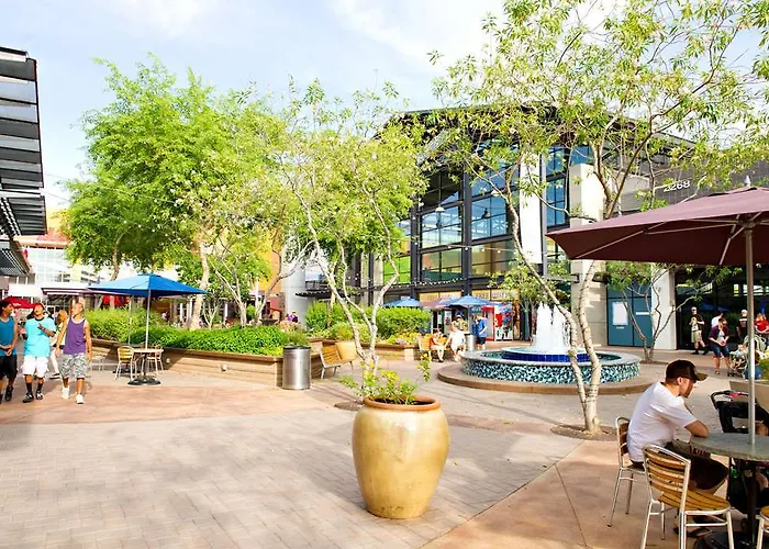 Hyatt Place Phoenix Hotel